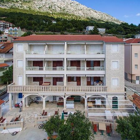 Apartments Tihomir Musac Omiš Esterno foto